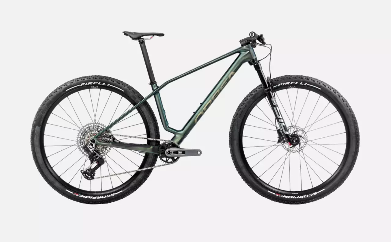 ALMA M-PRO ALMA M PRO