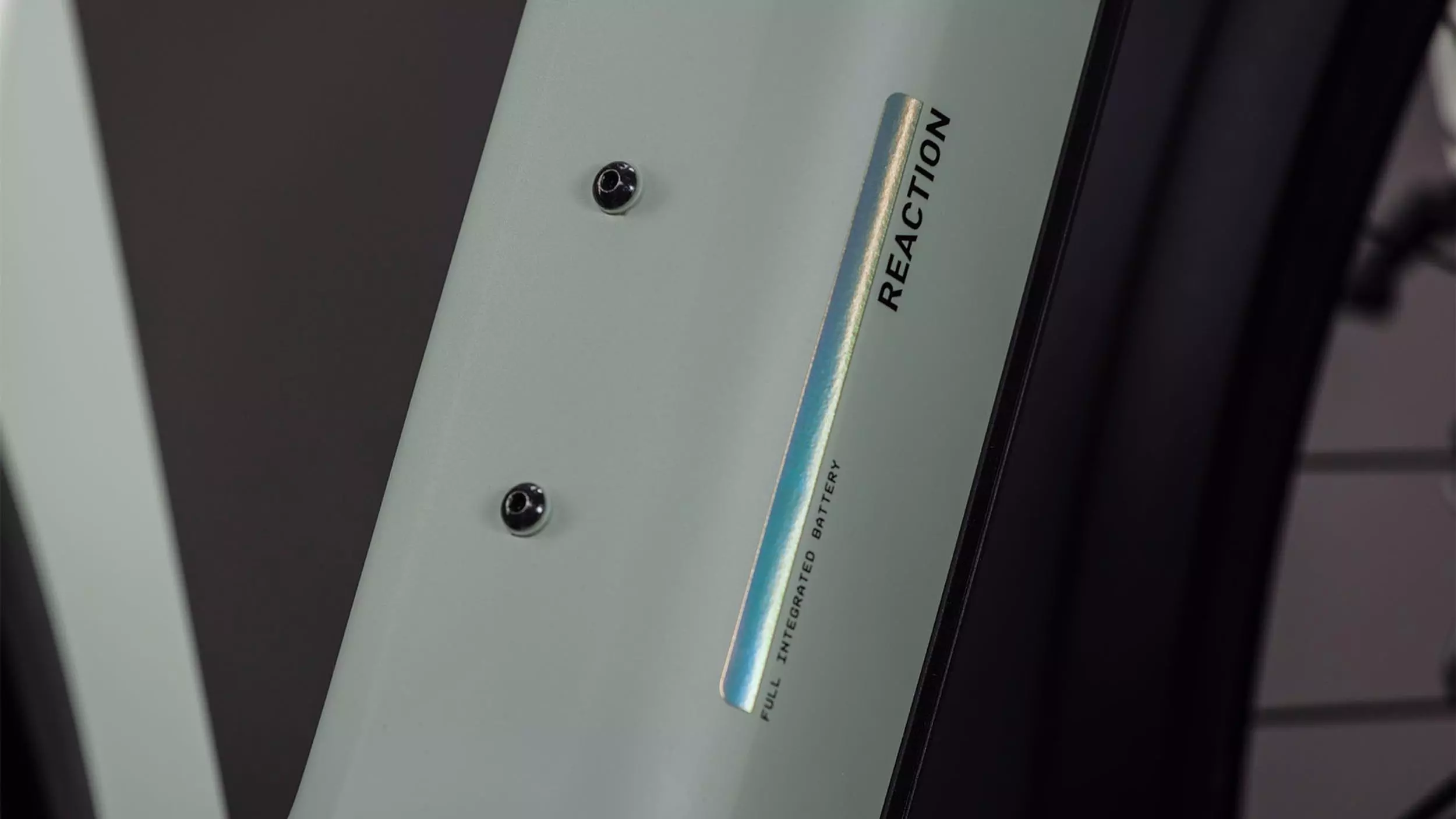 Reaction Hybrid Pro 800 FE Reaction Hybrid Pro 800 FE - Imagen 4