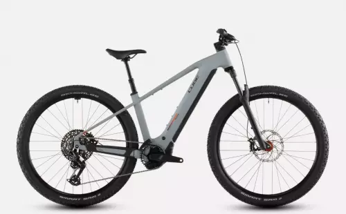 Reaction Hybrid Race 800 Cube Reaction Hybrid Race 800 vulcan´n´orange